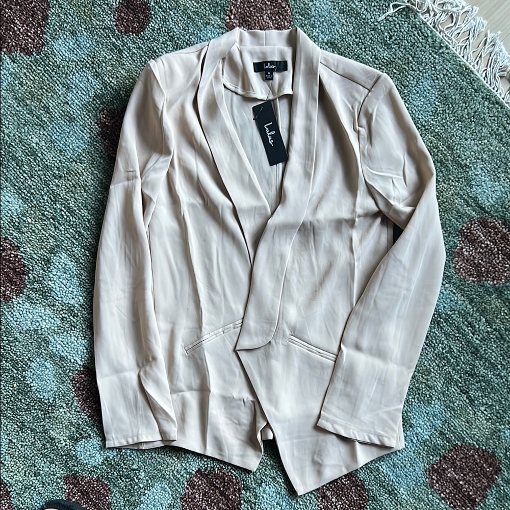 Lulu's Miss Punctuality Soft taupe Blazer